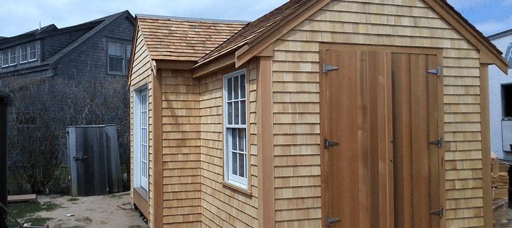 Big Man Tiny Homes – cedar shingled tiny home under construction